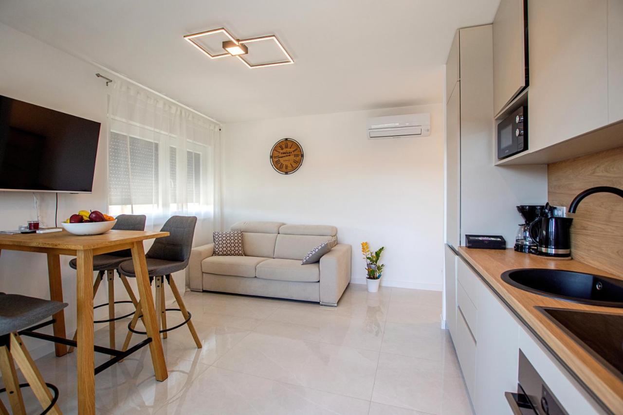 Apartment M&A Zadar Exteriör bild